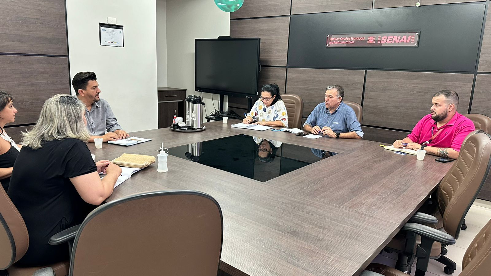 Desenvolvimento Econômico reforça parceria com Senai para oferecer cursos de capacitação profissional